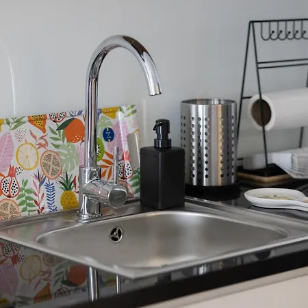 Fabulous Close To Paley And Medicover With Courtyard View * Варшава