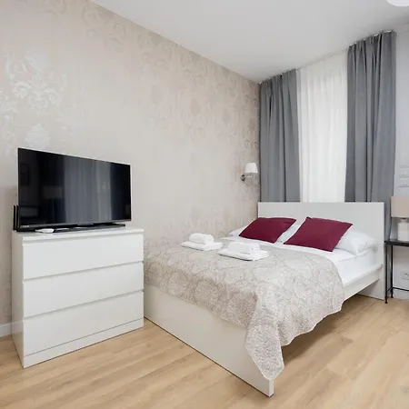 Lägenhet Fabulous Close To Paley And Medicover With Courtyard View *